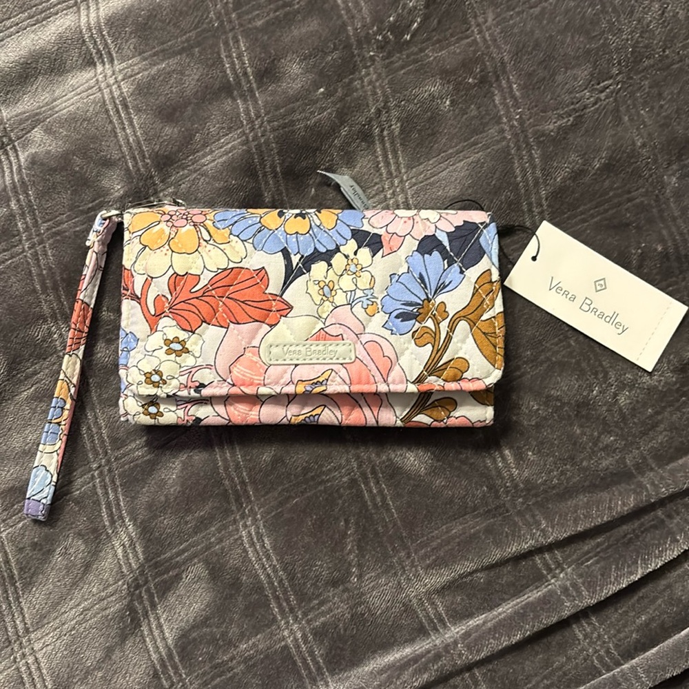 Vera Bradley wallet/wristlet